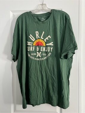 Hurley Men's Green 'Surf & Enjoy' Graphic Tee